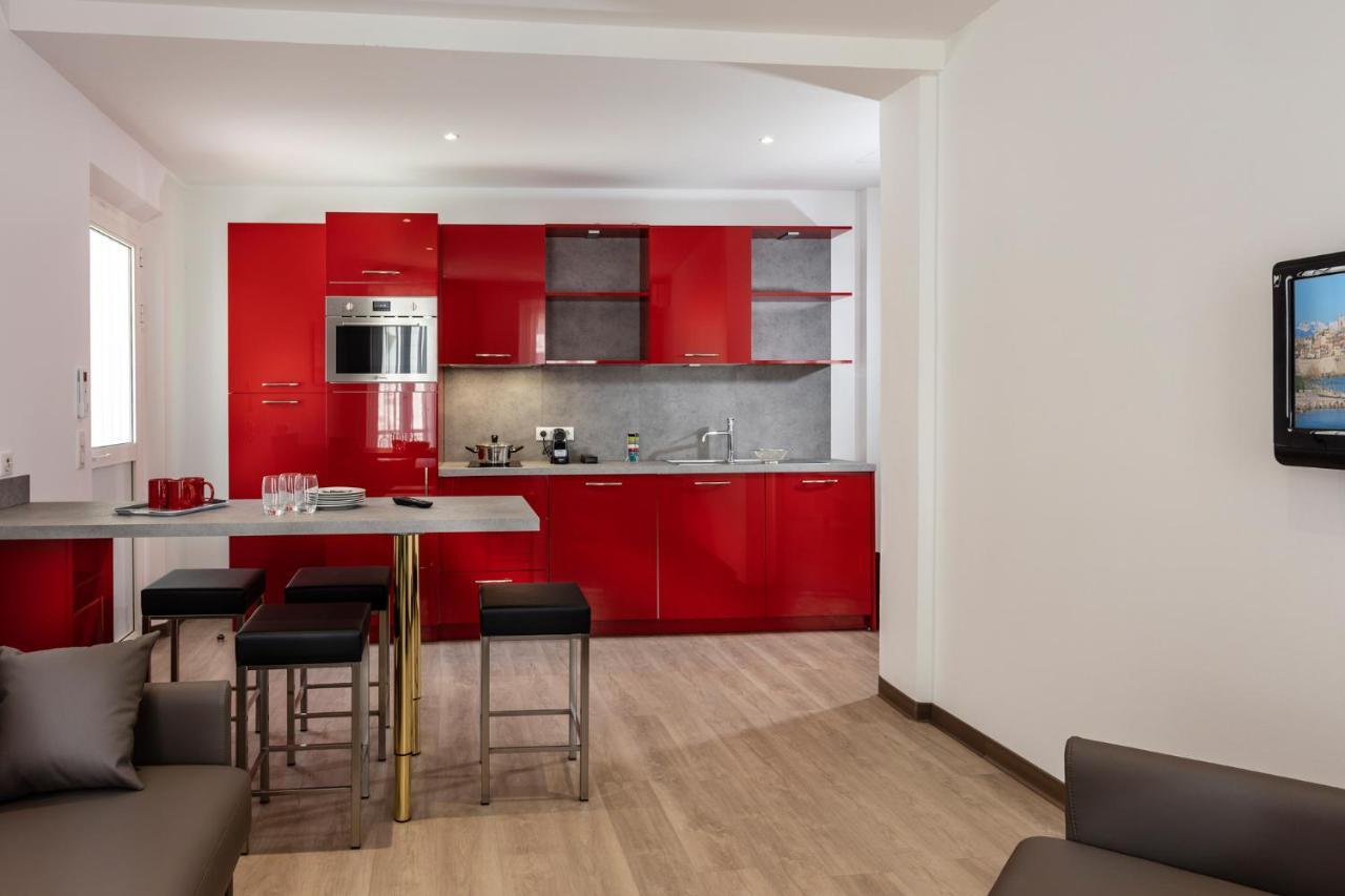 Appartements French Riviera Confidential Centre Ville Juan Les Pins Proche Des Plages Esterno foto
